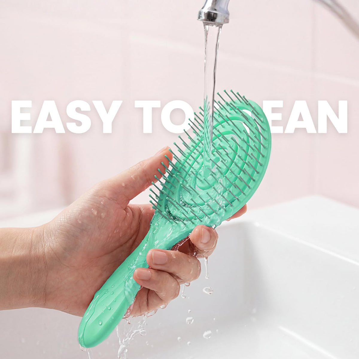 SHINLEA Hair Brush lifestyle scene with user