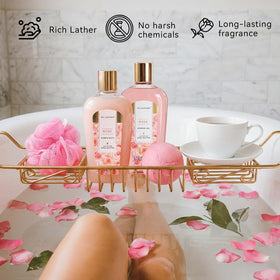 Shower gel and bubble bath from Spa Luxetique