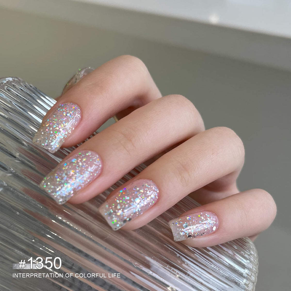 Showing the shiny finish of GAOY gel nail polish