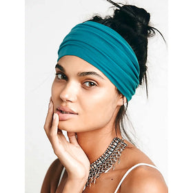 Side view of Jesries headband showcasing its width and stretch