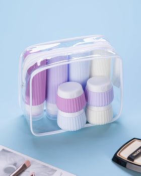Silicone squeeze bottles in different colours