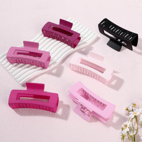 Sisiaipu 4 Inch Large Hair Claw Clip showing non-slip design