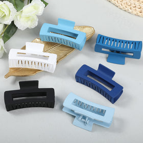 Sisiaipu 4 Inch Large Hair Claw Clips showing non-slip design