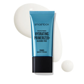 Smashbox Photo Finish Hydrating Primerizer front view with packaging