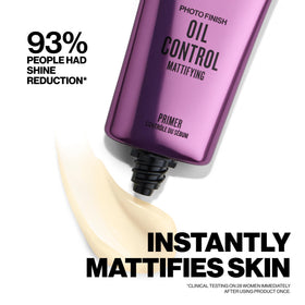 Smashbox Photo Finish Oil Control Primer texture close-up