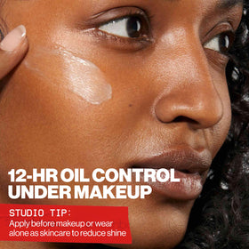 Smashbox Photo Finish Oil Control Primer with makeup tools