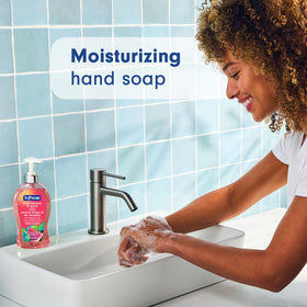 Softsoap Liquid Hand Soap Watermelon Mint 332 mL with fresh watermelon
