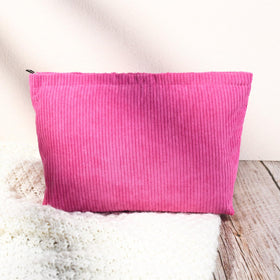 SOIDRAM cosmetic bag set with beauty essentials