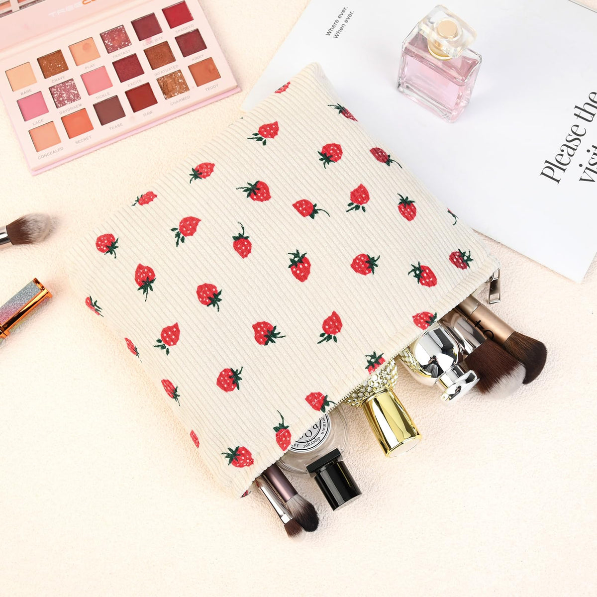 SOIDRAM Cute Makeup Bag lifestyle scene with beauty products