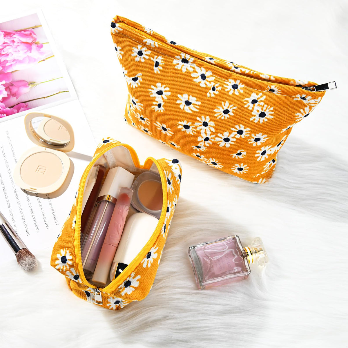 SOIDRAM Flower Makeup Bag open view showing organized makeup