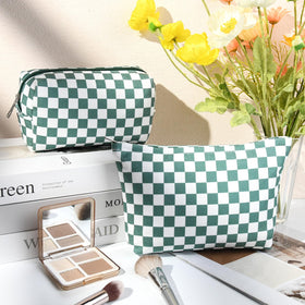 SOIDRAM large capacity makeup bag with zipper