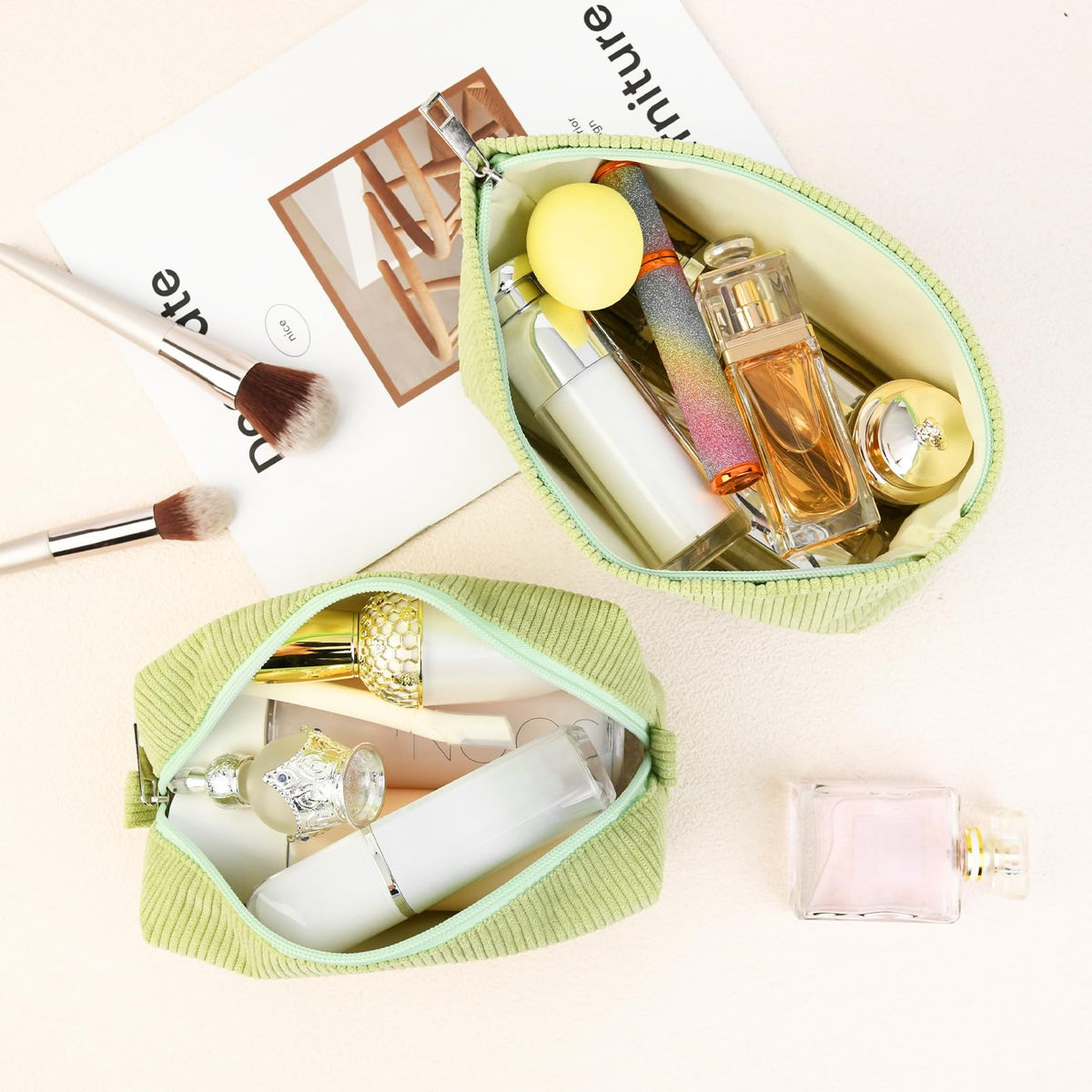 SOIDRAM large makeup bag open with cosmetics inside