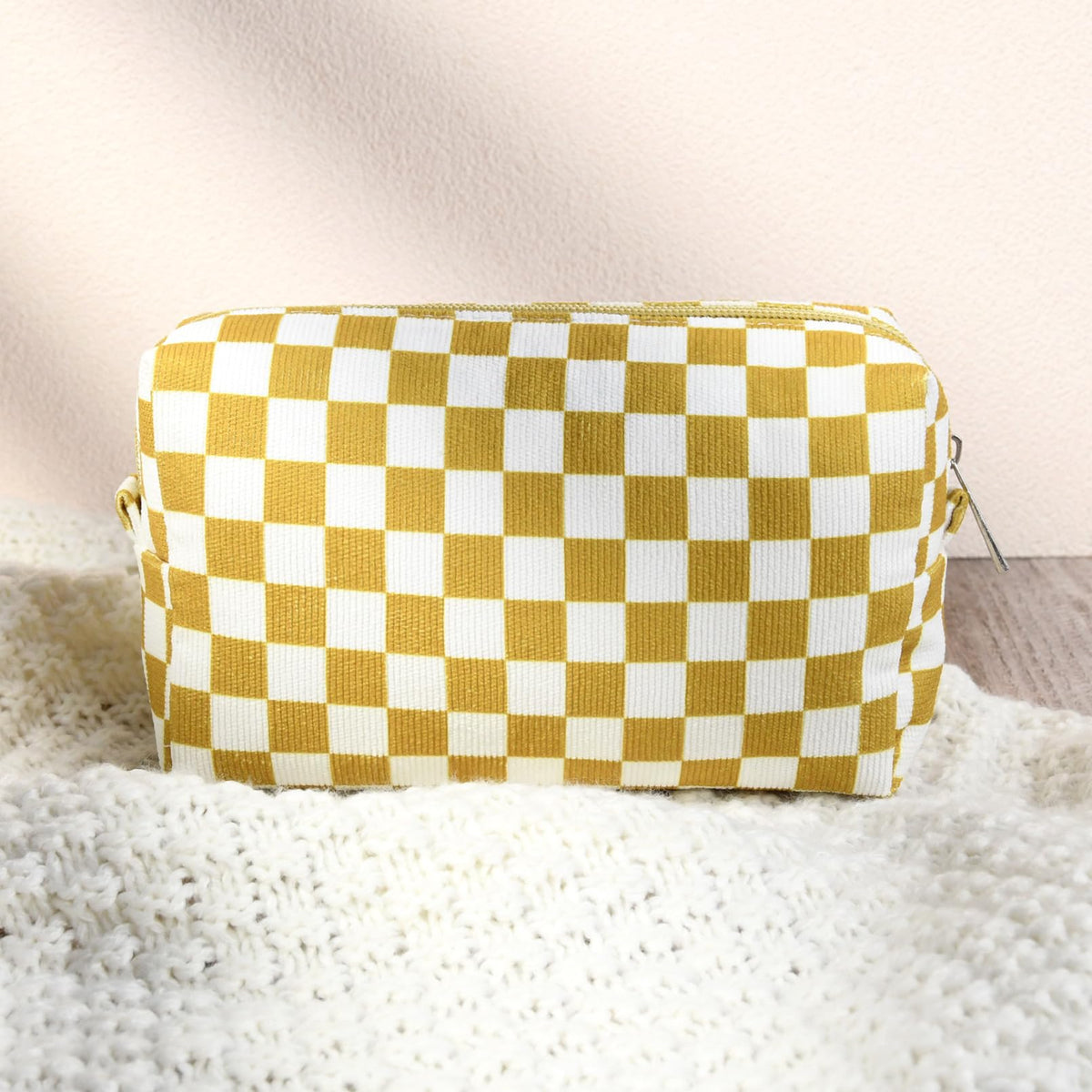 SOIDRAM makeup bag interior showing organized cosmetics