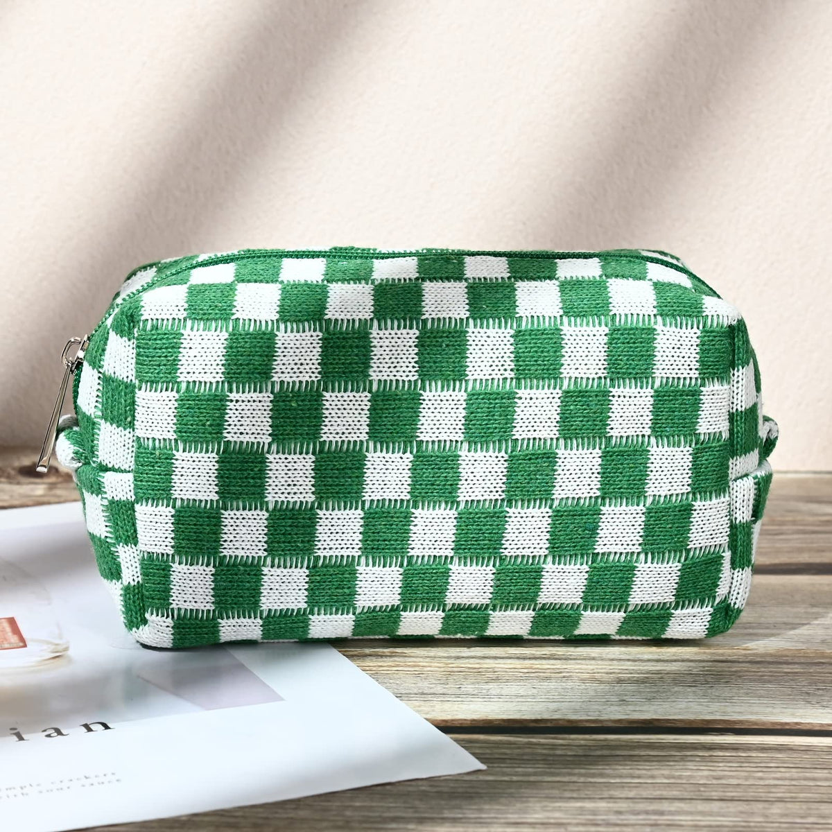 SOIDRAM makeup bag showing interior storage space