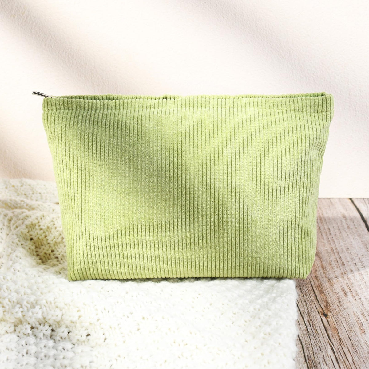 SOIDRAM makeup bags stacked for storage