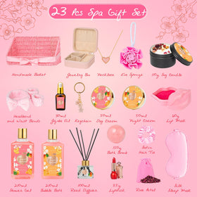 Soy Candle and Bath Bomb included in LILY ROY spa gift set