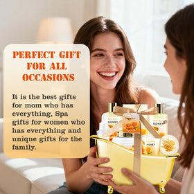 Spa soy candle included in the bath gift set