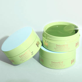Spatula included with Pixi DetoxifEYE patches