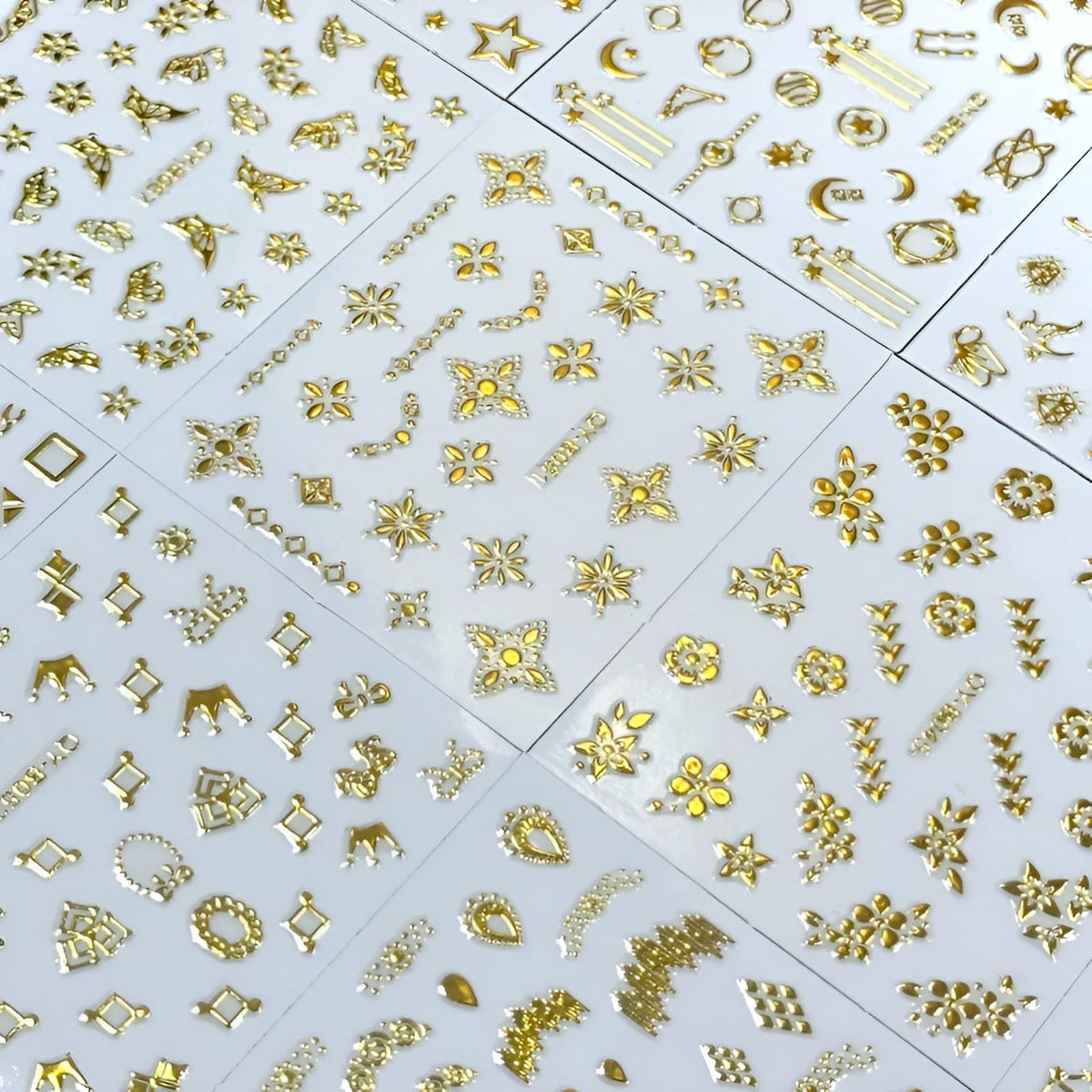 SPLOCUDU nail art stickers applied on nails