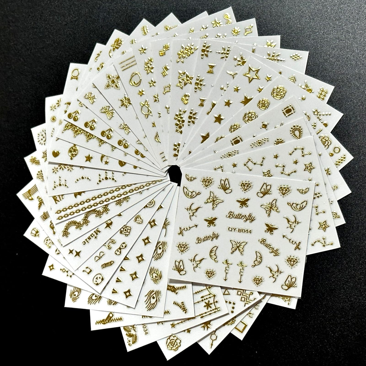 SPLOCUDU nail stickers displayed in packaging
