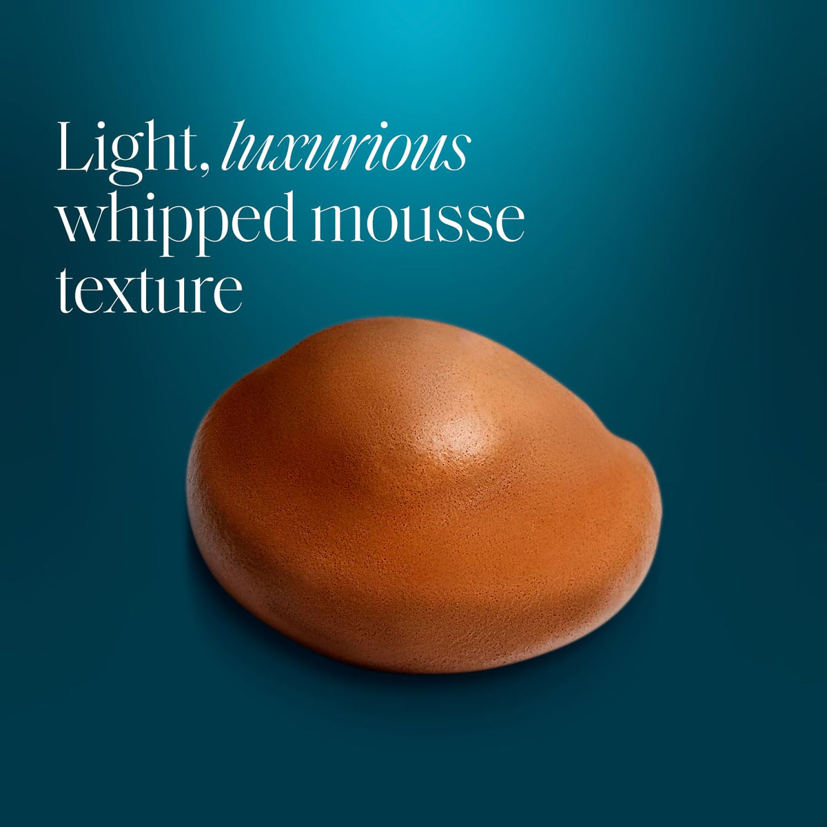 St.Tropez Express Dark Mousse 240g texture close-up