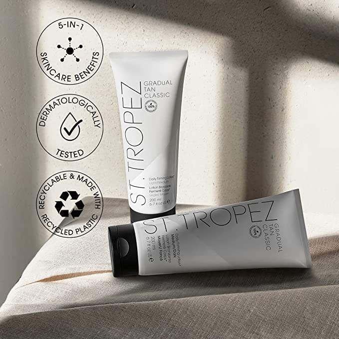 St.Tropez Gradual Tan Firming Lotion 6.7 oz texture close-up