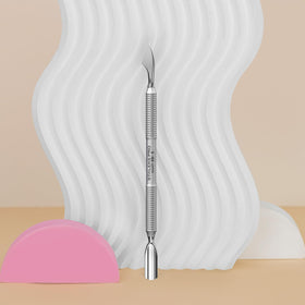 STALEKS PRO Cuticle Pusher Smart 50 Type 2 ergonomic grip