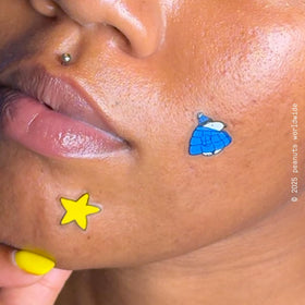 Starface Hydro-Star Blue Snoopy Compact with opened mirror