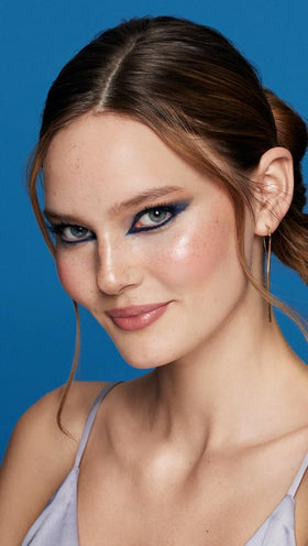 stila Waterproof Liquid Eyeliner Marine packaging