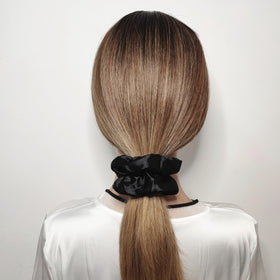 Sufermoe satin silk hair scrunchies in packaging