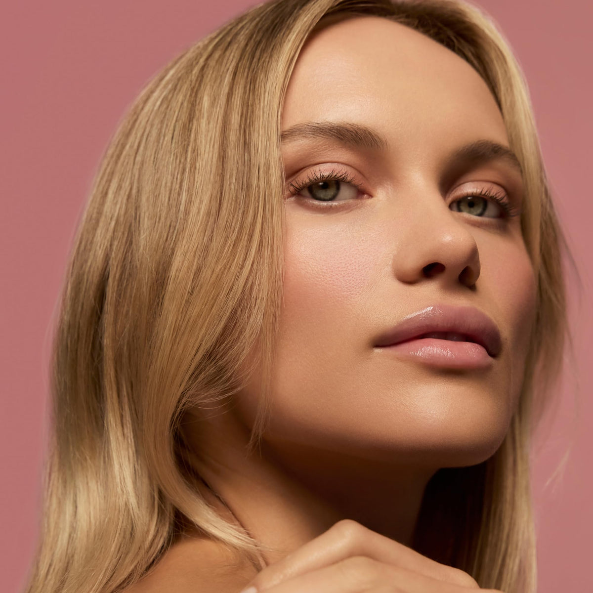 Summer Fridays Dream Lip Oil in natural light
