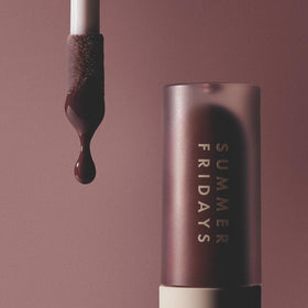 Summer Fridays Dream Lip Oil Rosewood Nights texture close-up