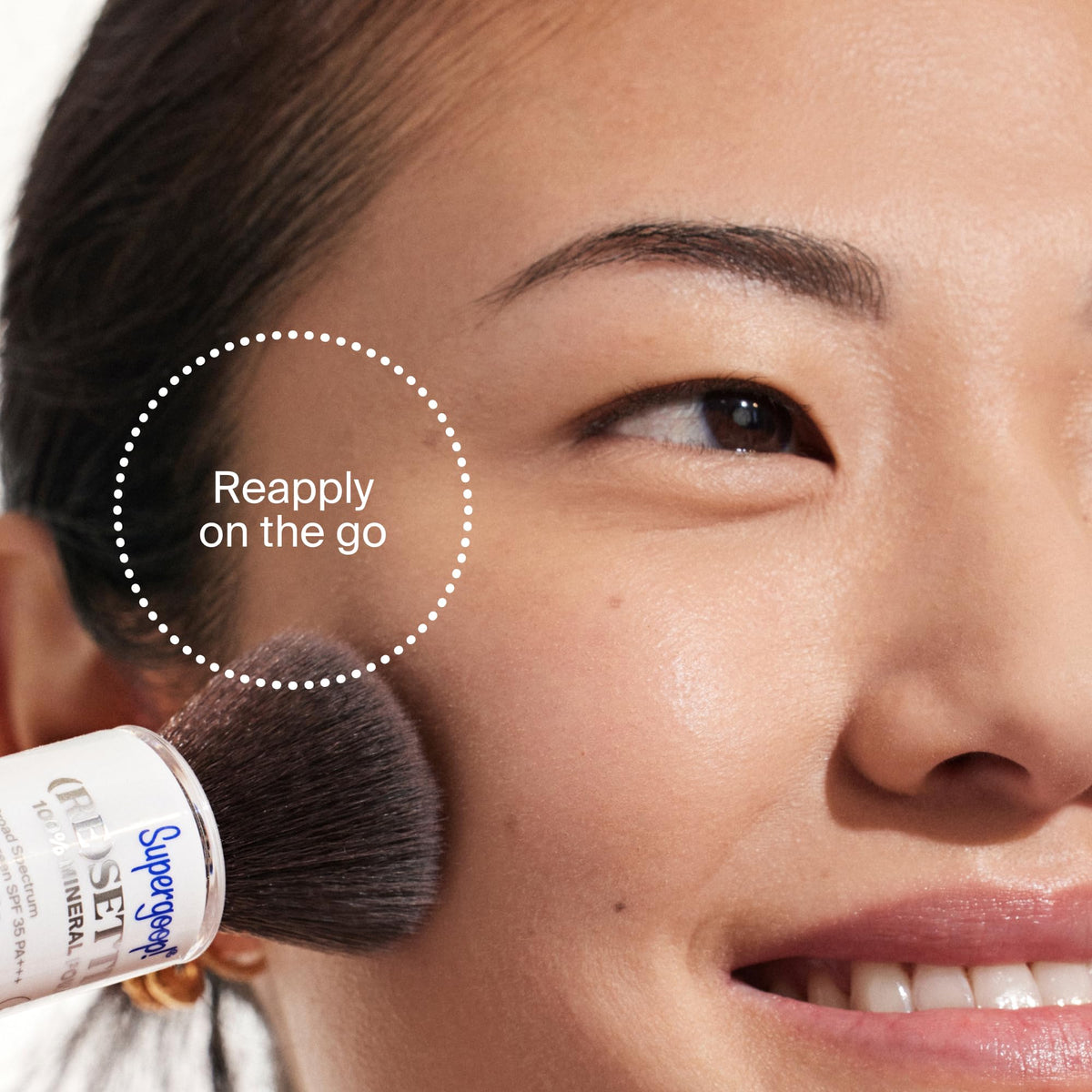 Supergoop! (Re)setting Face Powder SPF 35 Deep texture close-up