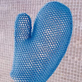 Supracor Spa Bath Mitt blue in a bathroom setting