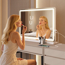 Sweetcrispy LED Vanity Mirror with cool lighting
