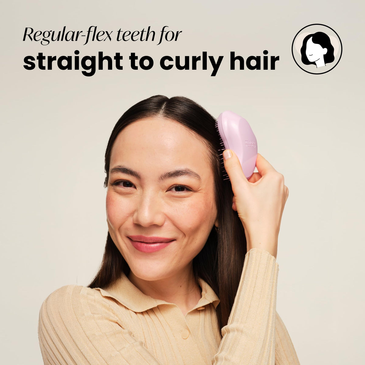 TANGLE TEEZER Mini Detangler Brush with flexible teeth close-up