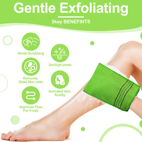 Tatuo exfoliating mitts displayed in a bathroom setting
