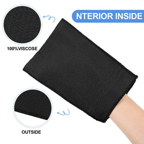 Tatuo exfoliating mitts displayed in a bathroom setting