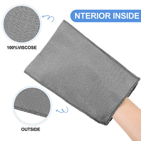 Tatuo exfoliating mitts displayed in a bathroom setting