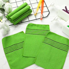Tatuo exfoliating mitts with packaging