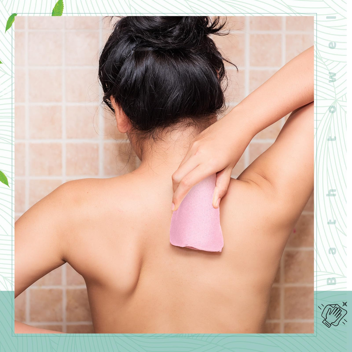 Tatuo Exfoliating Washcloths in a travel bag