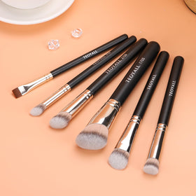 TEOYALL concealer brush set packaging