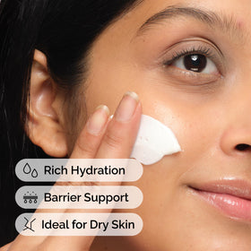 The Ordinary Natural Moisturizing Factors + PhytoCeramides cream application on skin