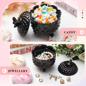 Tioncy powder puff set on a vanity table