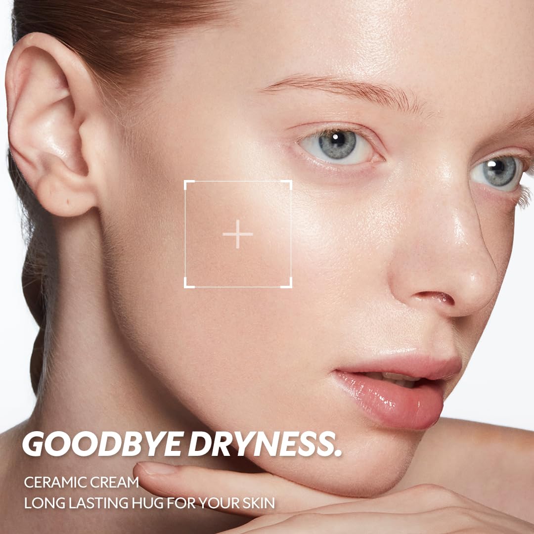 TIRTIR Natural Ceramide Cream texture close-up