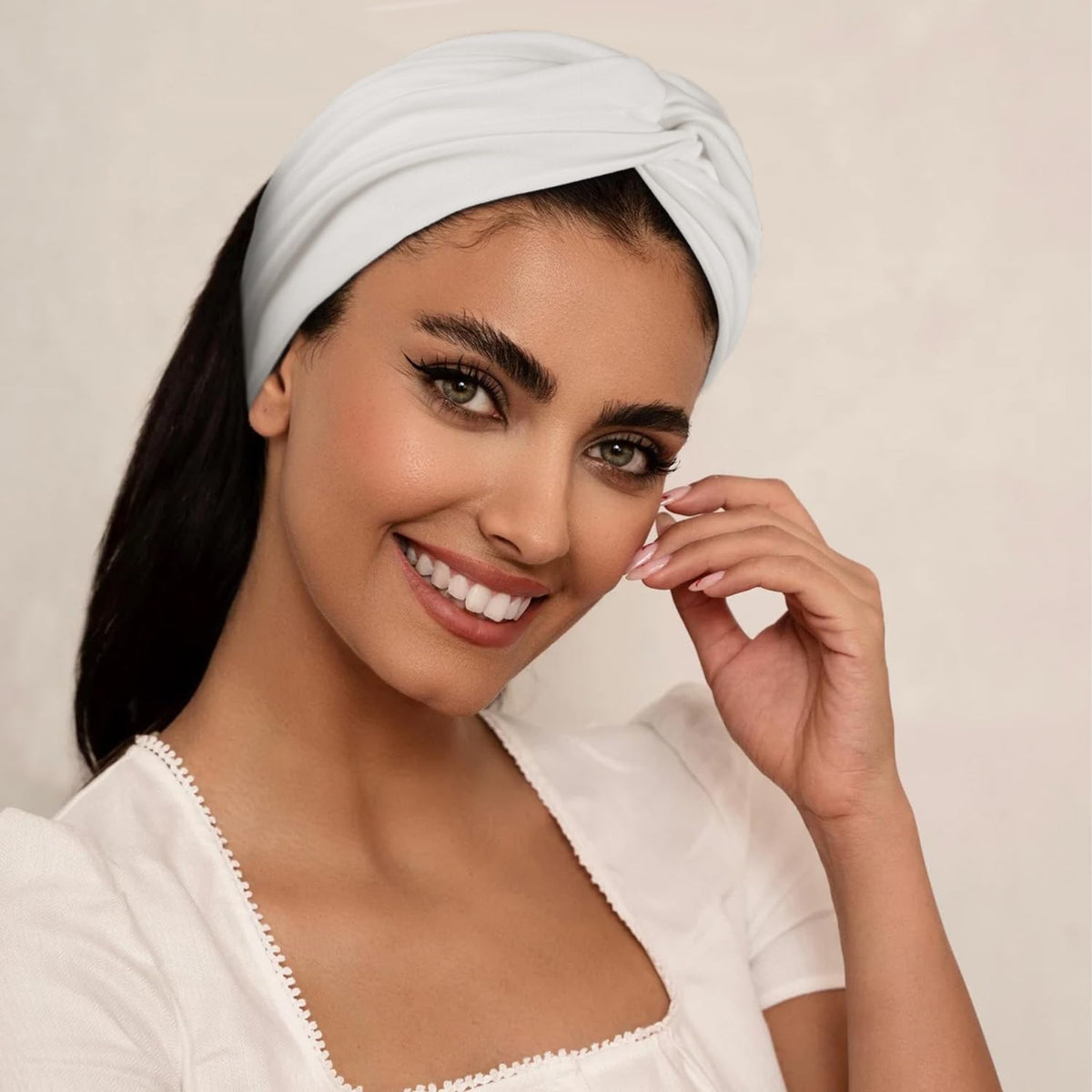 Tobeffect headband in use during makeup application