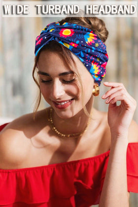 Tobeffect headband styled with knot in front