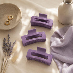TOCESS 4.3 In Dark Purple Hair Claw Clips in packaging