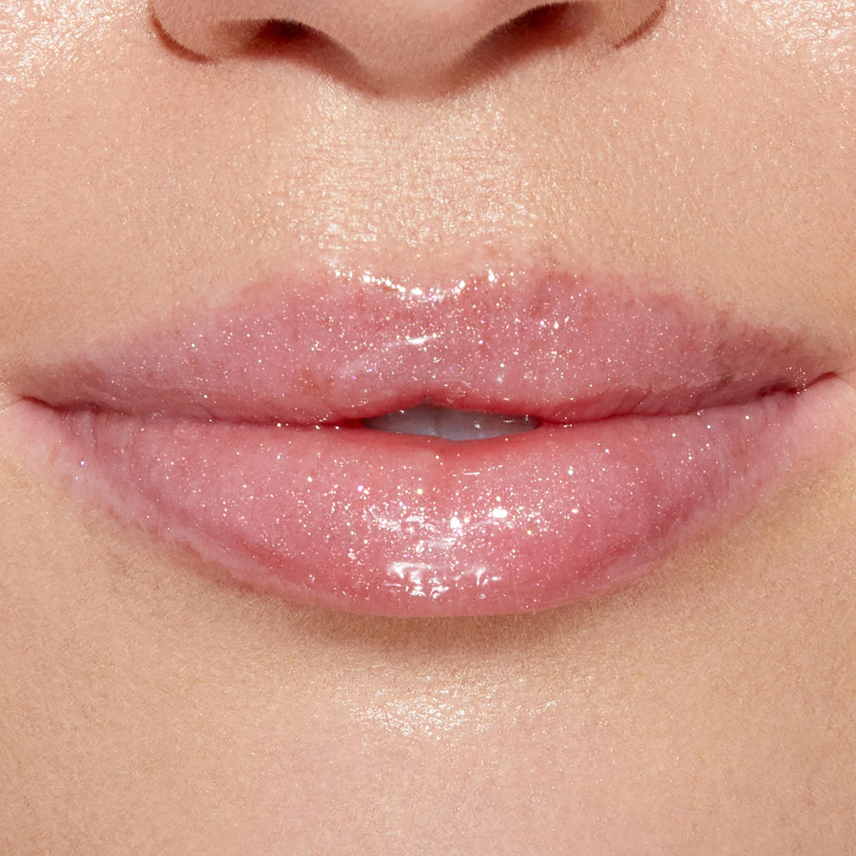 Too Faced Lip Injection Lip Gloss texture on lips