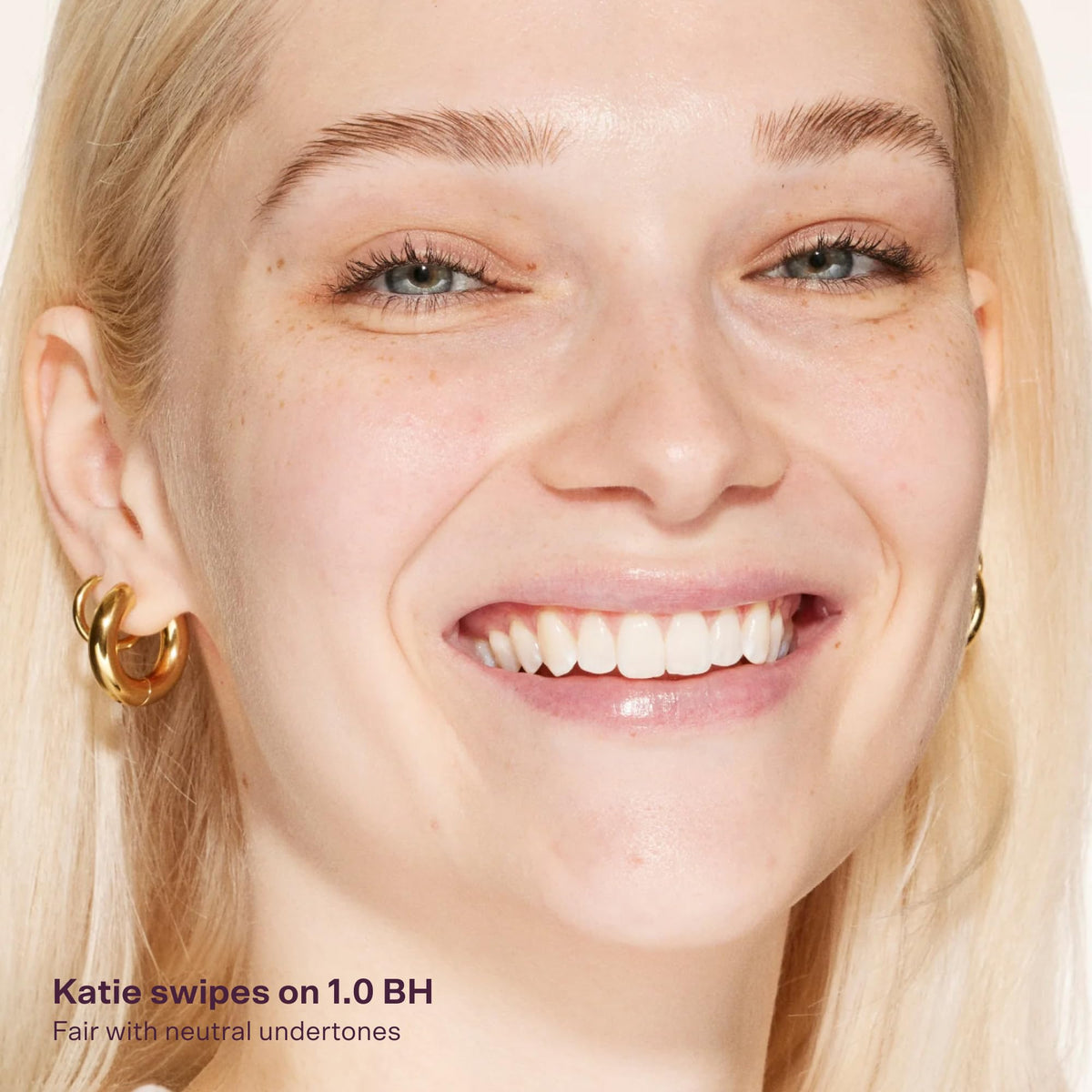 Tower 28 Swipe Serum Hydrating Concealer texture on skin